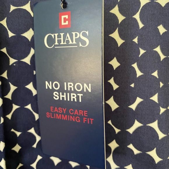 Chaps medium fitted no iron blue and white slimming fit blouse - Picture 5 of 6